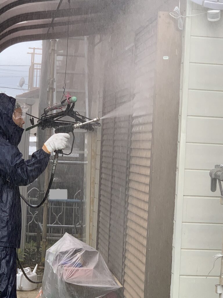 高圧洗浄|安城市の外壁塗装・塗り替えアイケンホーム
